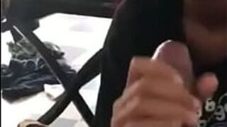 Симпатичный демон с языком - порно видео