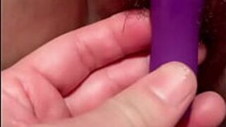 Массируй ее киску - порно видео