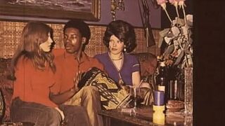 чудесный мир винтажной порнографии, межрасовый секс втроем - порно видео