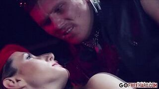 Тейт Марк Роуз Пейдж Терна Пейдж не может устоять перед большими членами - порно видео