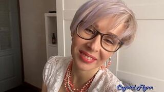 Уговариваю Кристал Флин сделать мне минет - порно видео