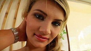 Сперма для обложки, студентка принимает много камшотов на лицо - порно видео